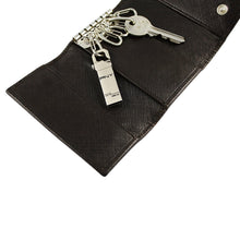 Load image into Gallery viewer, PNY Hook Attaché 3.0 USB Stick 32 GB Read Speed 50 MB/s/Write Speed 15 MB/s - (BLACK)